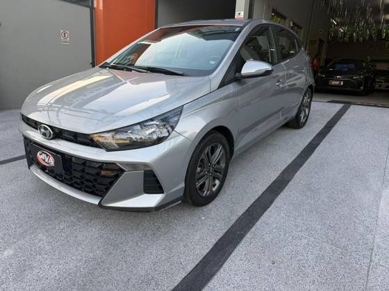 HYUNDAI HB20 1.0 TGDI FLEX COMFORT PLUS AUTOMÁTICO HYUNDAI HB20 1.0 TGDI FLEX COMFORT PLUS AUTOMÁTICO